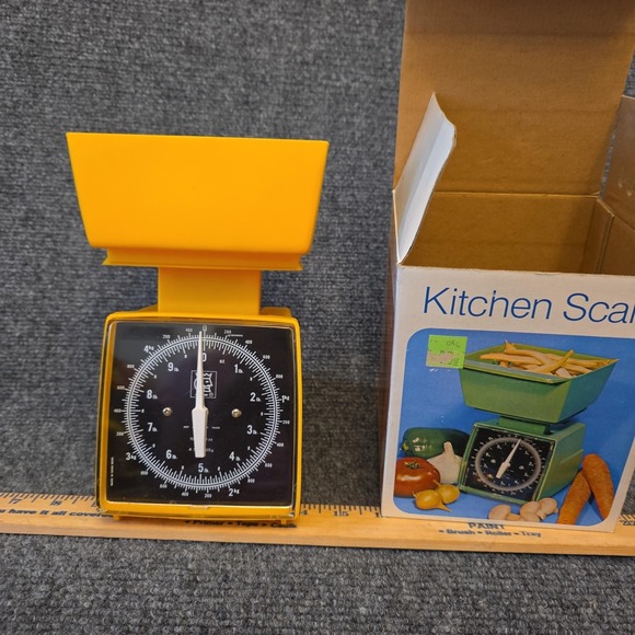 Kitchen King Other - Vtg Kitchen King Yellow Mechanical Kitchen Scale U.S Metric Weight With Box